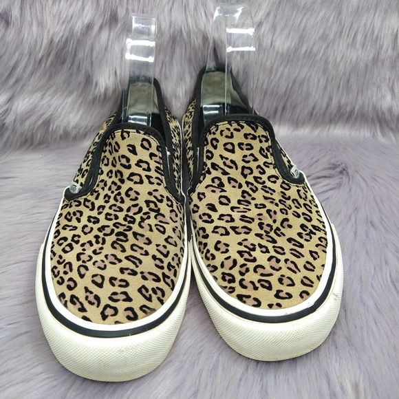 VANS Shoes - Vans Off The Wall UltraCrush Leopard Cheetah Suede Slip On Sneakers Women Sz 8.5